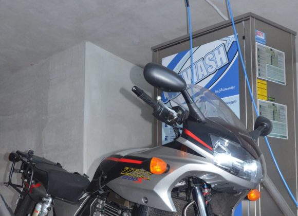 hotel_per_motociclisti_sardegna_parcheggio_coperto_custodito